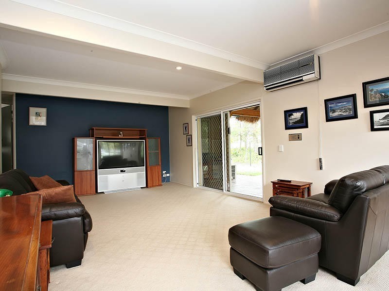 20 Banff Court, Robina QLD 4226