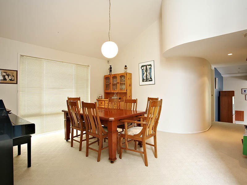 20 Banff Court, Robina QLD 4226