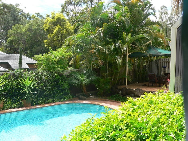 20 Banff Court, Robina QLD 4226