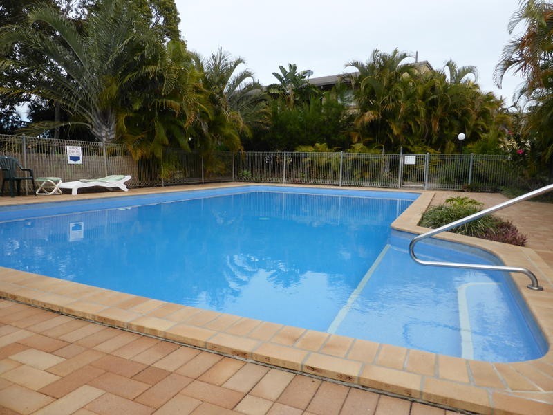 64/ 20-22 Barbet Place, Burleigh Waters QLD 4220