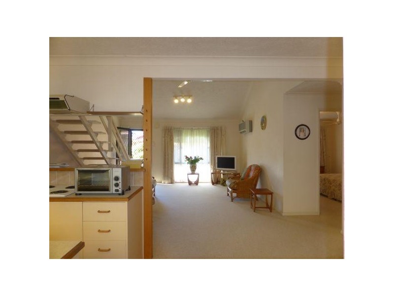 53/ 172 Barrier Reef Drive, Mermaid Waters QLD 4218