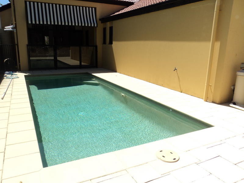 19 Bayswater Avenue, Varsity Lakes QLD 4227