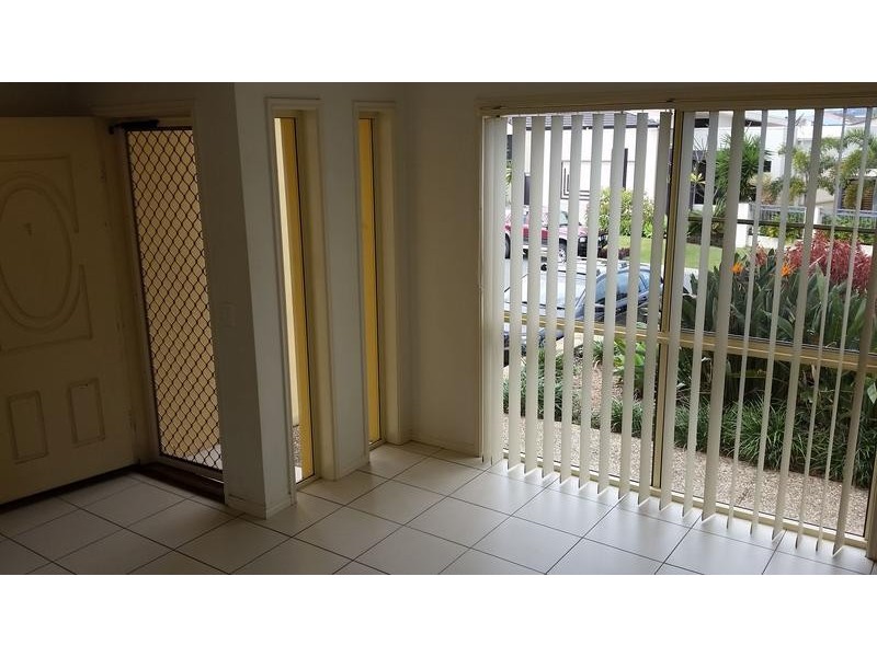 1/ 35 Bayswater Avenue, Varsity Lakes QLD 4227