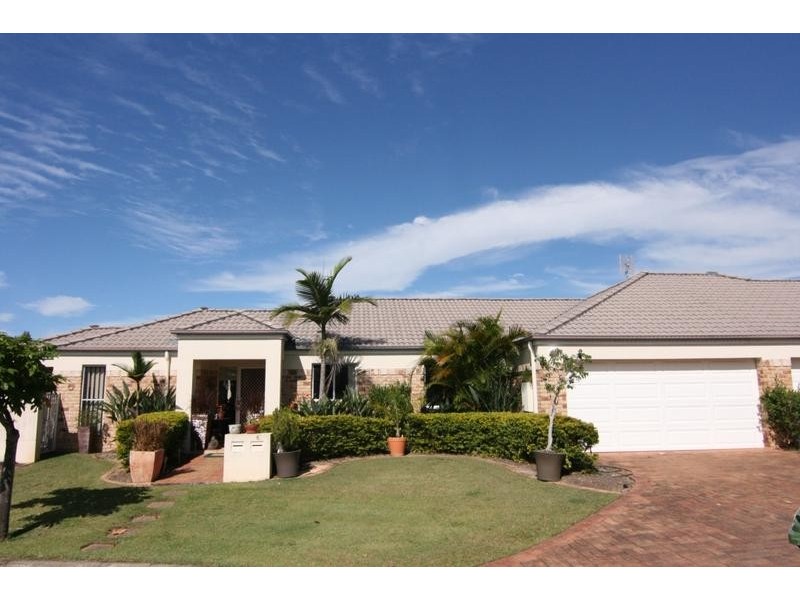 6 Bella Donna Place, Robina QLD 4226