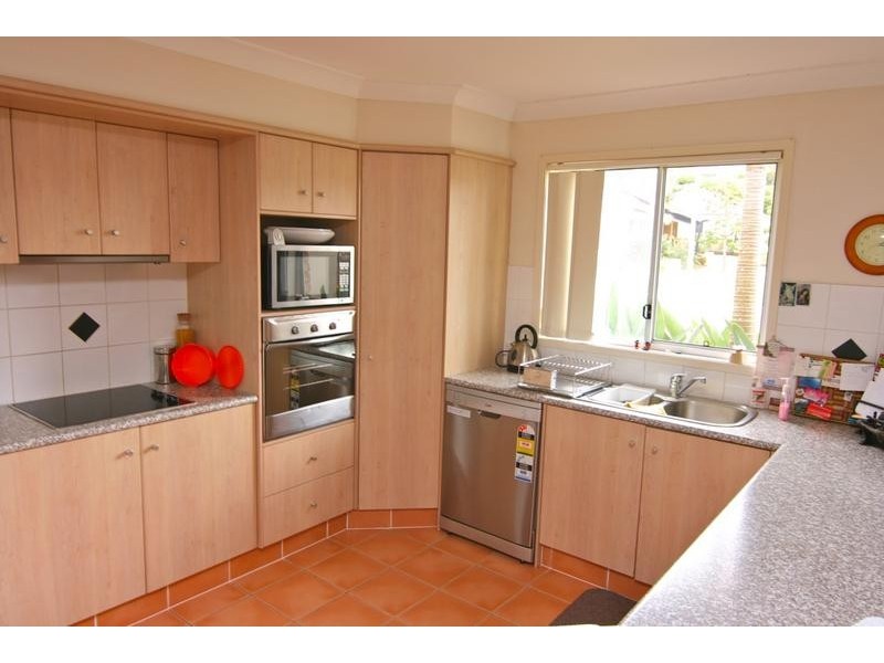 6 Bella Donna Place, Robina QLD 4226
