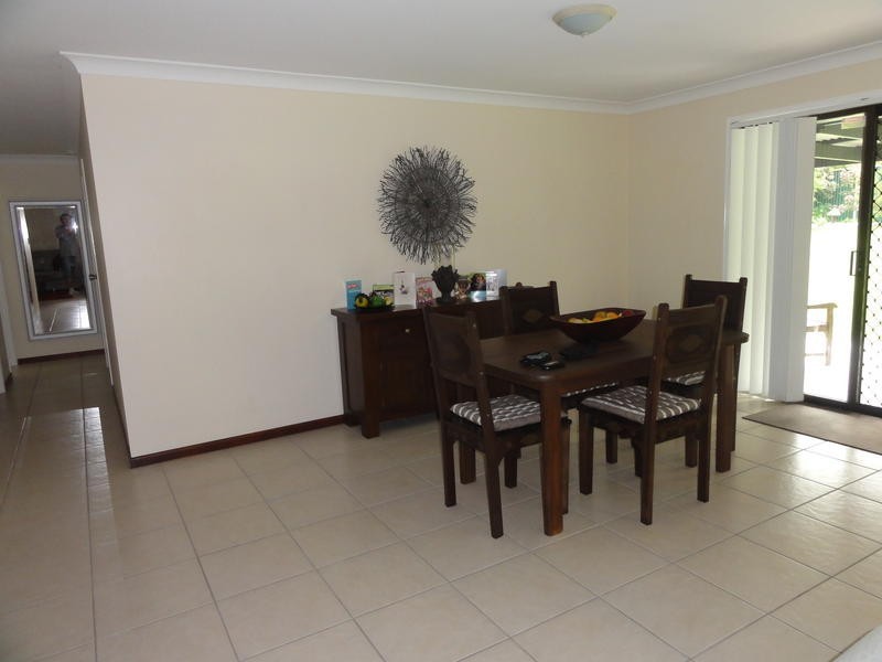 6 Birdsville Street, Mudgeeraba QLD 4213