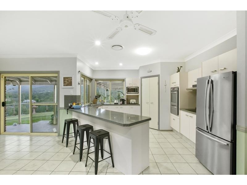 539 Bonogin Road, Bonogin QLD 4213