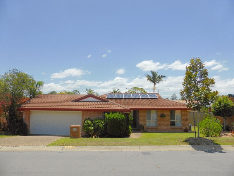 32 Bothwell Street, Robina QLD 4226