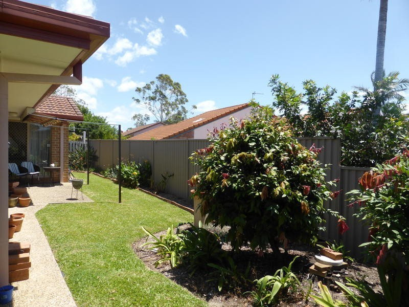 32 Bothwell Street, Robina QLD 4226