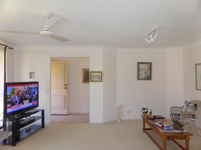 32 Bothwell Street, Robina QLD 4226