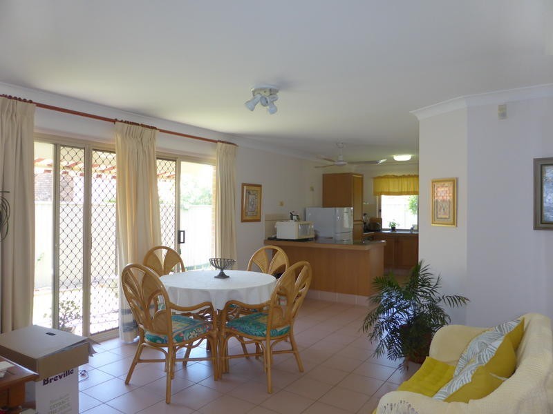 32 Bothwell Street, Robina QLD 4226