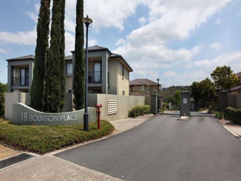 24/ 18 Bourton Road, Merrimac QLD 4226