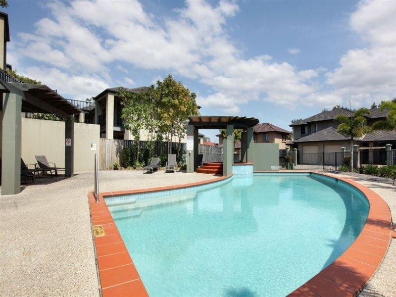 24/ 18 Bourton Road, Merrimac QLD 4226