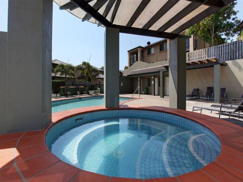 24/ 18 Bourton Road, Merrimac QLD 4226