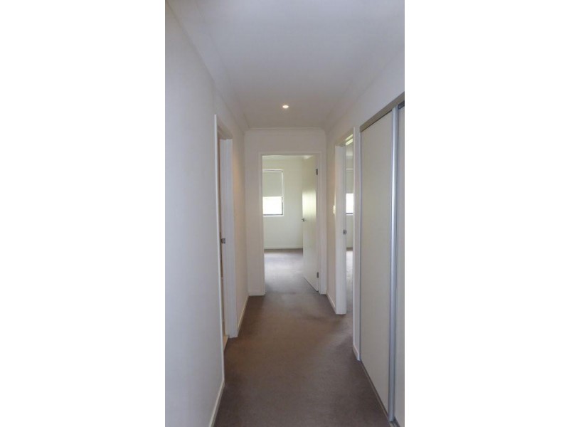 @/ 2 Bourton Road, Merrimac QLD 4226