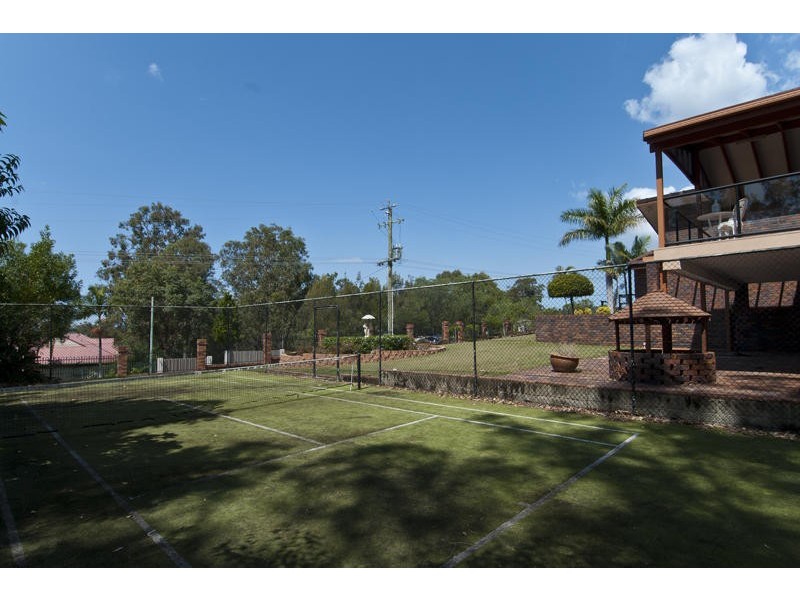 64 Bridgman Drive, Reedy Creek QLD 4227