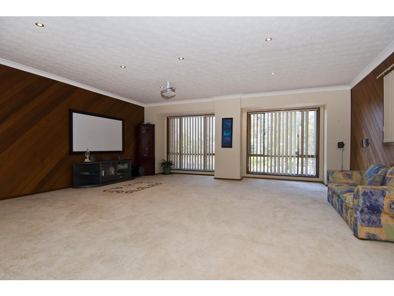 64 Bridgman Drive, Reedy Creek QLD 4227