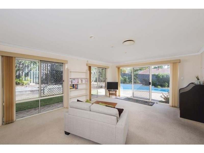 7 Brighton Cr, Robina QLD 4226