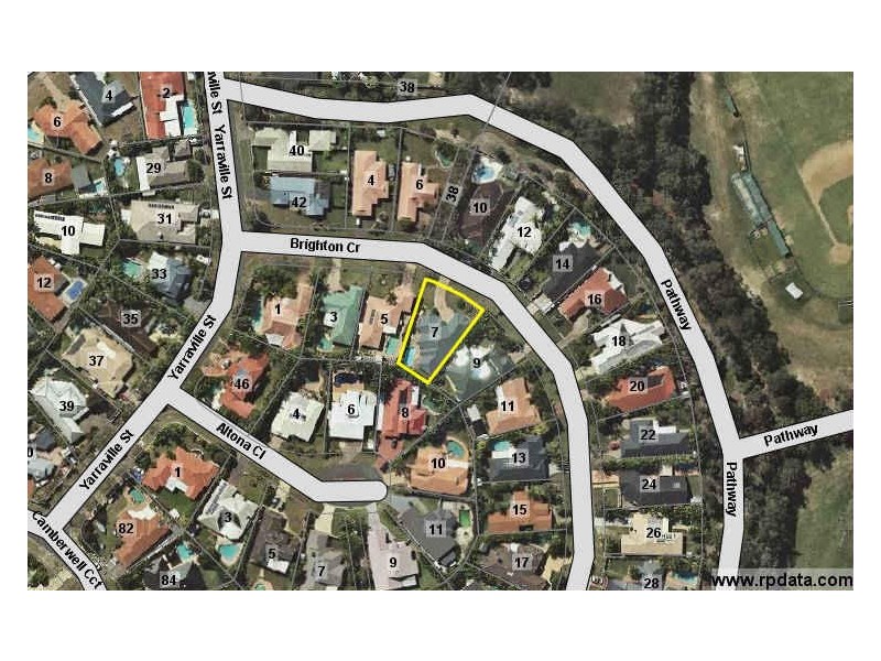 7 Brighton Cr, Robina QLD 4226