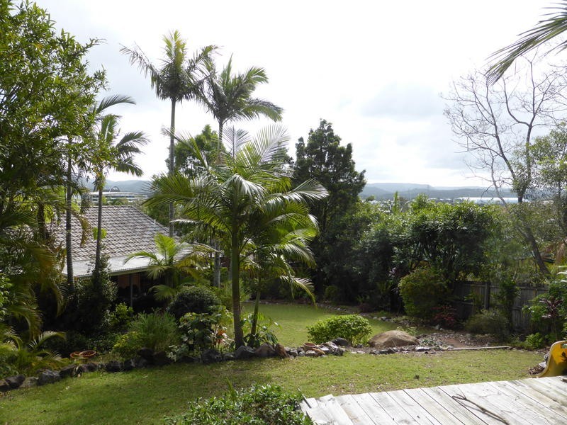 20 Broadview Place, Robina QLD 4226