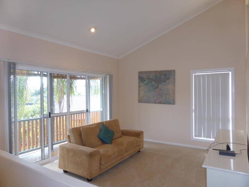 20 Broadview Place, Robina QLD 4226