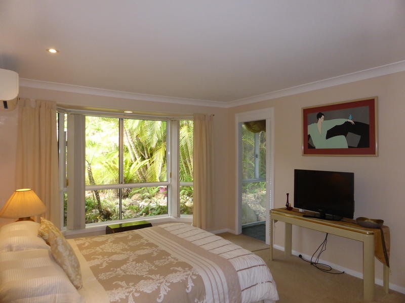 20 Broadview Place, Robina QLD 4226