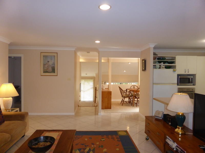 20 Broadview Place, Robina QLD 4226