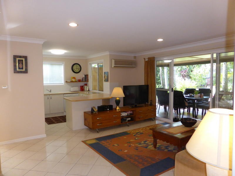 20 Broadview Place, Robina QLD 4226