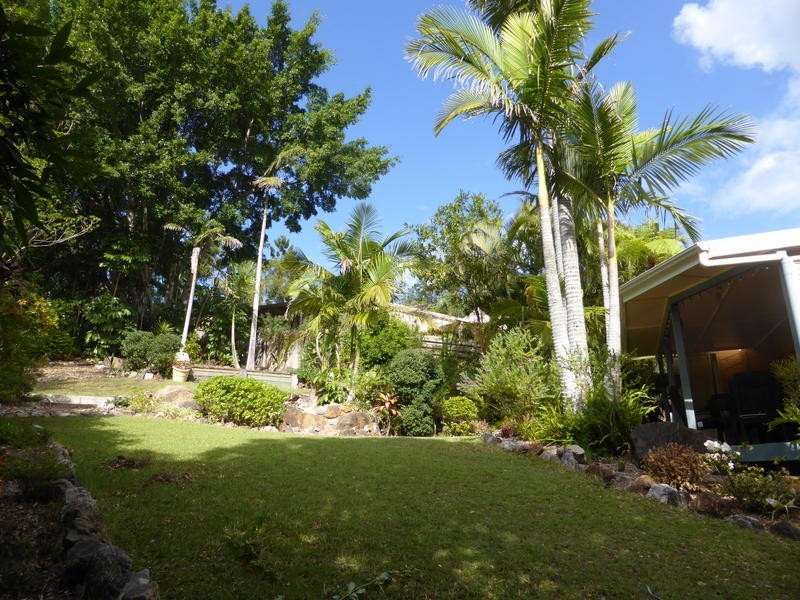 20 Broadview Place, Robina QLD 4226