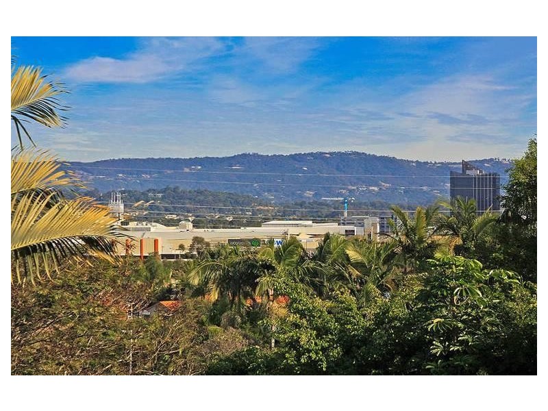 21 Broadview Place, Robina QLD 4226