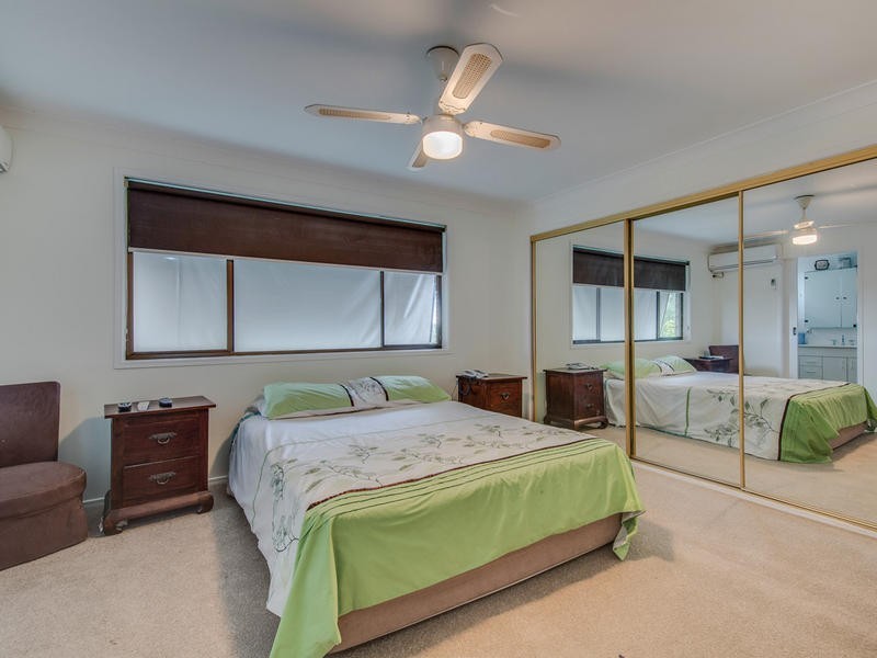 38 Bronzewing Close, Elanora QLD 4221