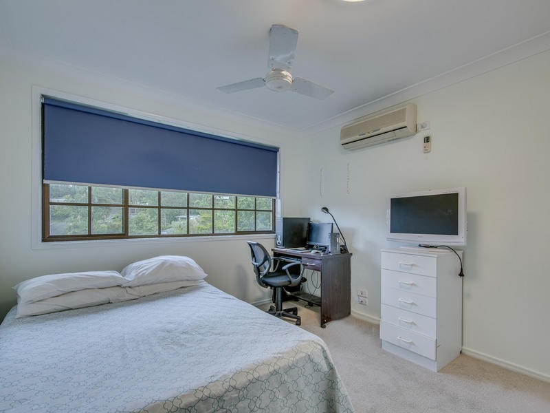 38 Bronzewing Close, Elanora QLD 4221