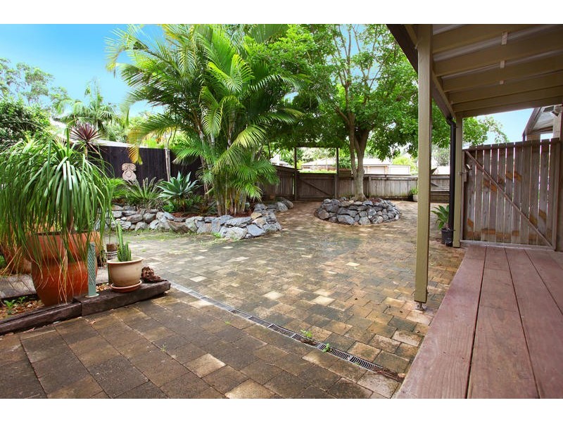 6 Bundgee Court, Mudgeeraba QLD 4213