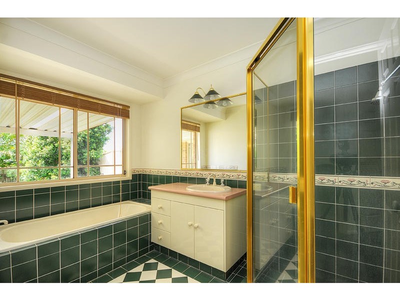 72 Camberwell Circuit, Robina QLD 4226