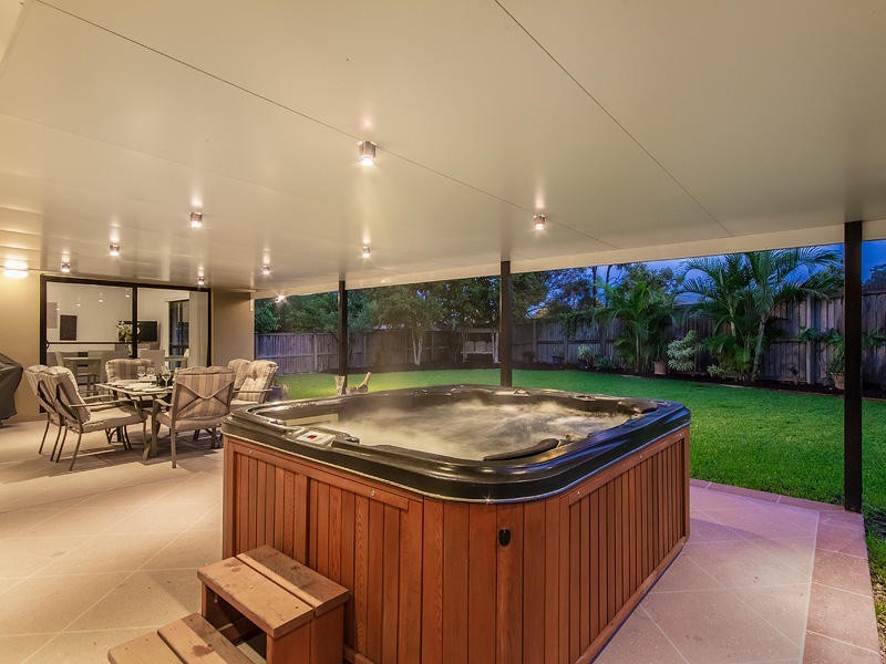 16 Camphor Wood Court, Robina QLD 4226