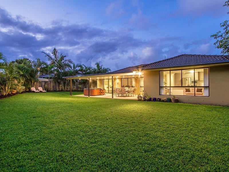 16 Camphor Wood Court, Robina QLD 4226