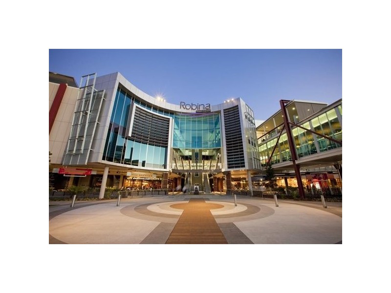 16 Camphor Wood Court, Robina QLD 4226