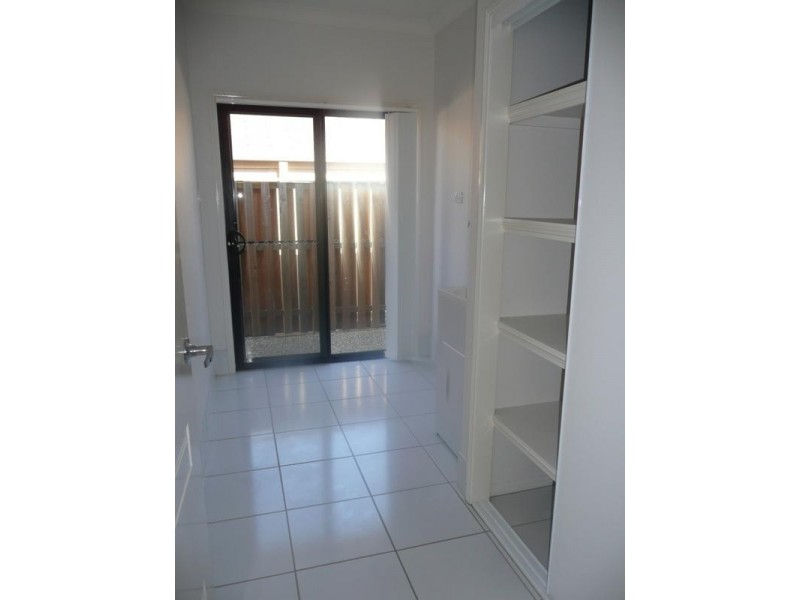 29 Campelles Avenue, Varsity Lakes QLD 4227