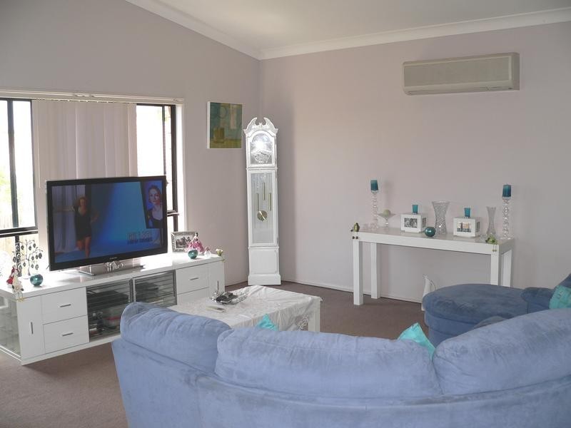 39 Campelles Avenue, Varsity Lakes QLD 4227