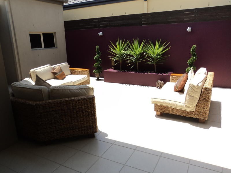 3 Campelles Avenue, Varsity Lakes QLD 4227