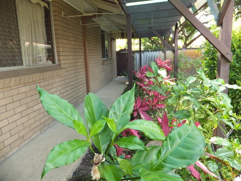 2/ 10 Cantwell  Court, Miami QLD 4220