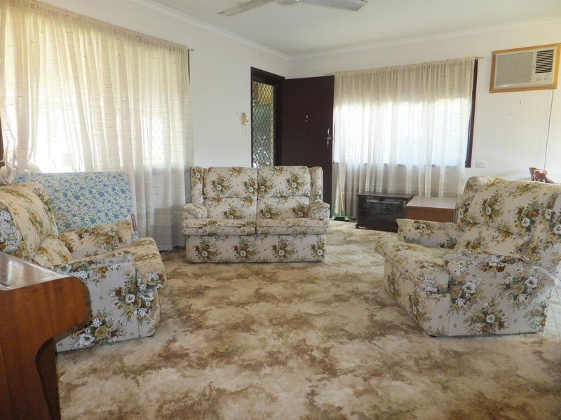 2/ 10 Cantwell  Court, Miami QLD 4220