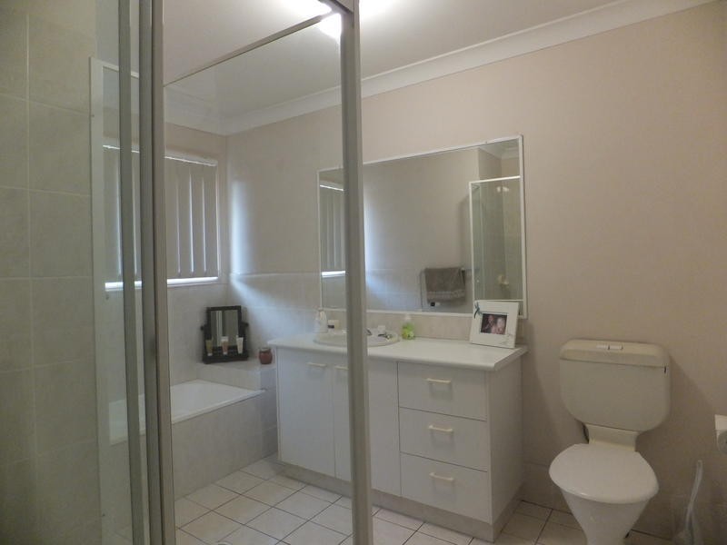 12/ 2 Cassowary Drive, Burleigh Waters QLD 4220