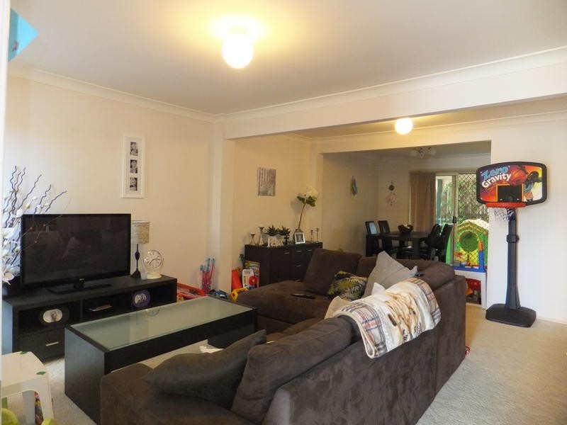 27/ 2 Cassowary Drive, Burleigh Waters QLD 4220