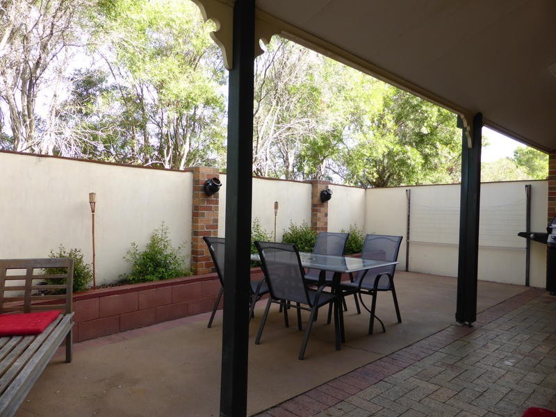 3/ 2 Cassowary Drive, Burleigh Waters QLD 4220