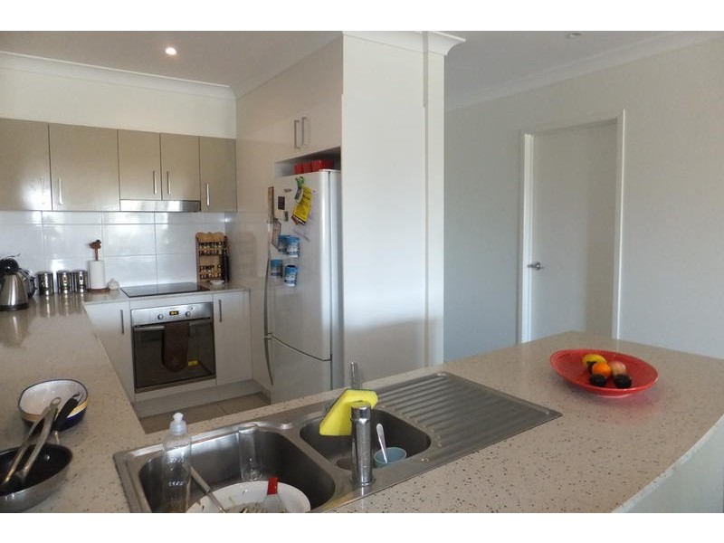 26/ 28 Castello Circuit, Varsity Lakes QLD 4227