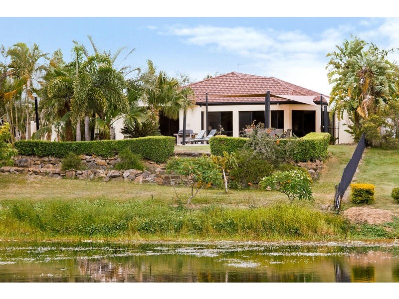 21 Cedarwood Crescent, Robina QLD 4226