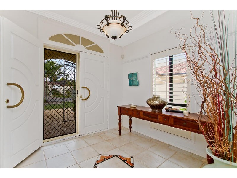 21 Cedarwood Crescent, Robina QLD 4226