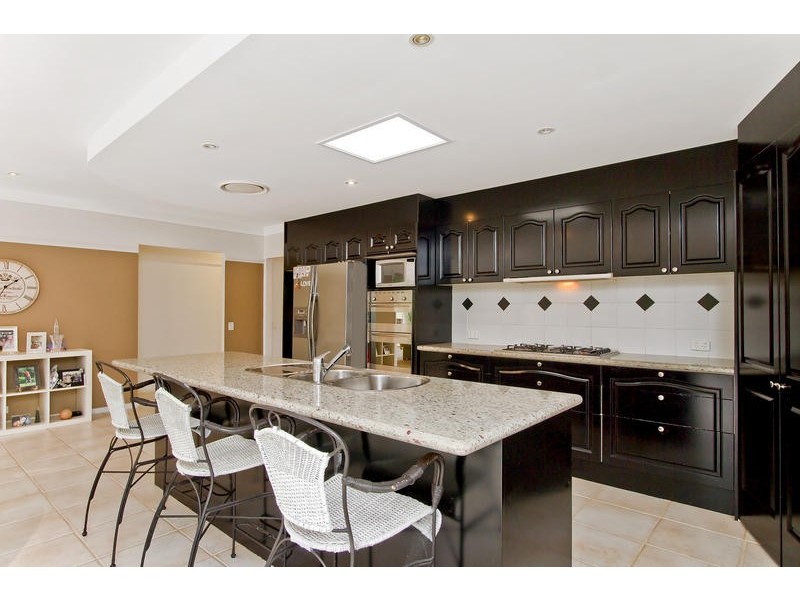 21 Cedarwood Crescent, Robina QLD 4226