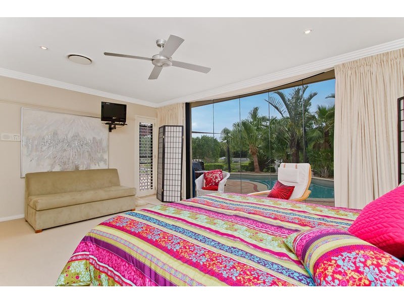 21 Cedarwood Crescent, Robina QLD 4226